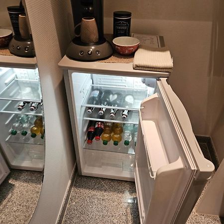 Standardzimmer Nahe Messe Und Airport Ντίσελντορφ Εξωτερικό φωτογραφία